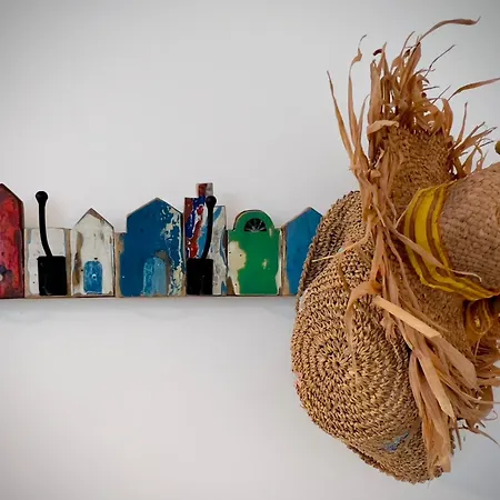 Seaside With Private Garden Dom wakacyjny *