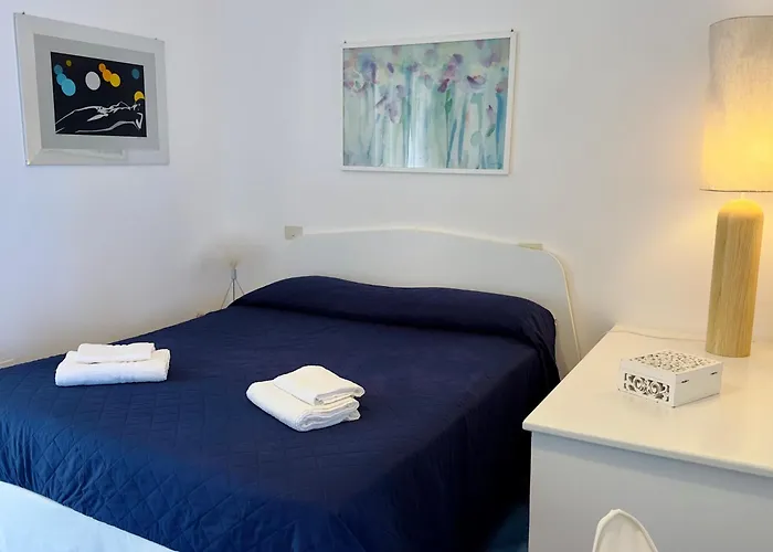 בית נופש Seaside With Private Garden