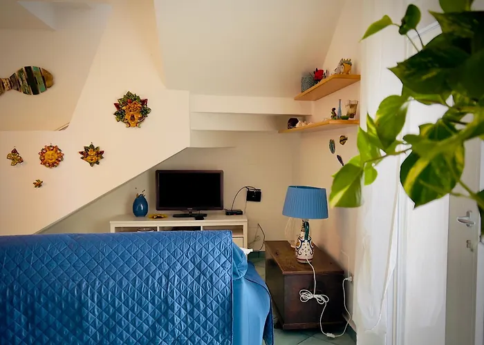 Seaside With Private Garden בית נופש צ'יטדלה דל קאפו