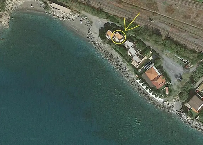 Seaside With Private Garden Casa de Férias Cittadella del Capo