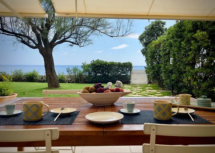 Seaside With Private Garden Casa de Férias *